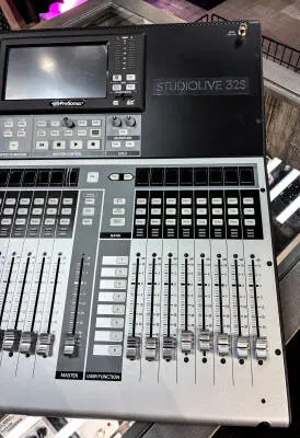 PreSonus - StudioLive 32S 32-channel 26 Bus Digital Mixer/Recorder/Interface 2